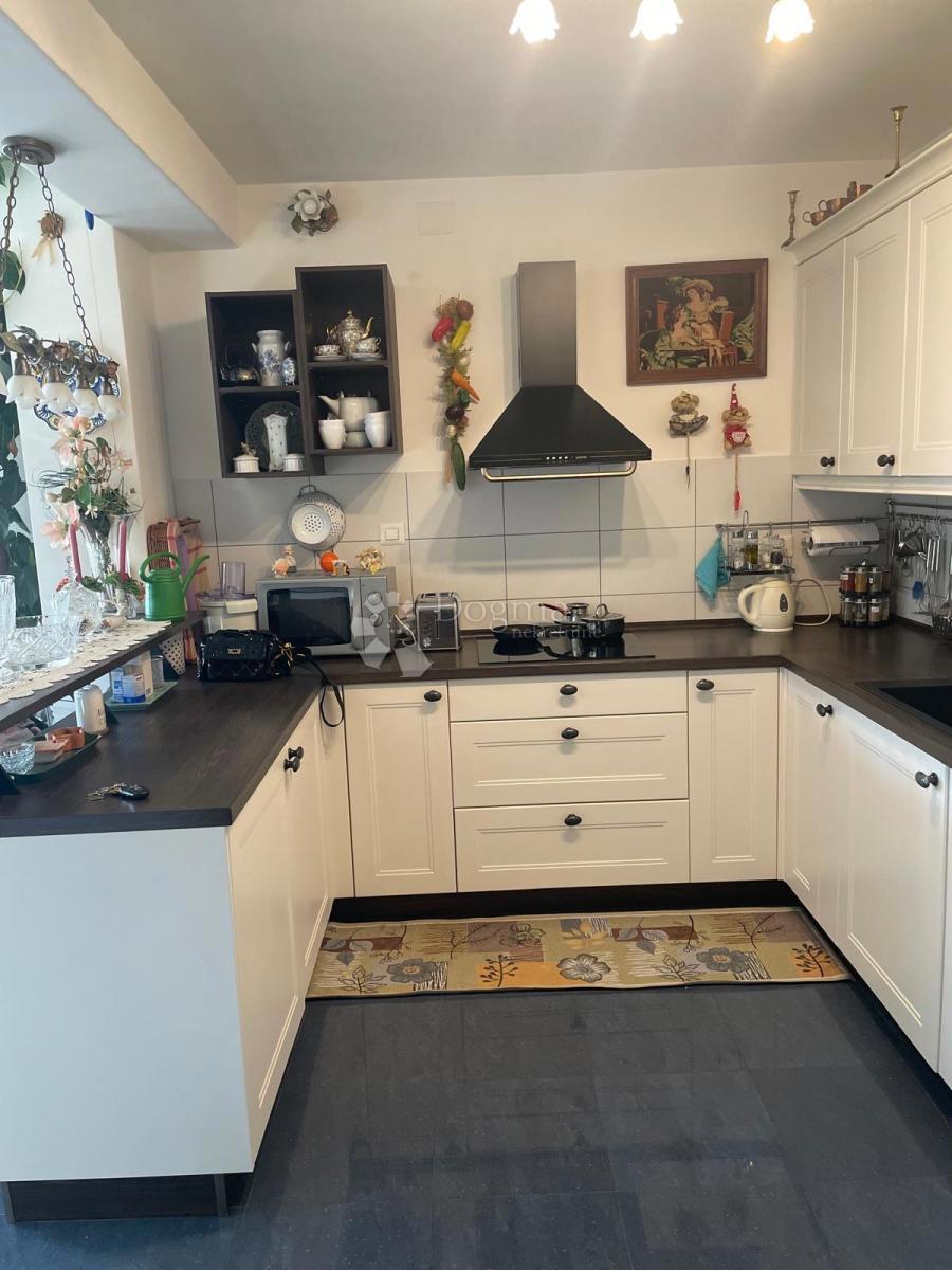 Allogio Crikvenica, 81m2