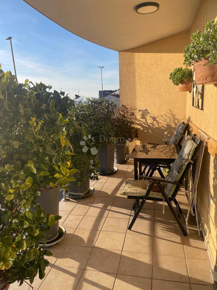 Allogio Crikvenica, 81m2