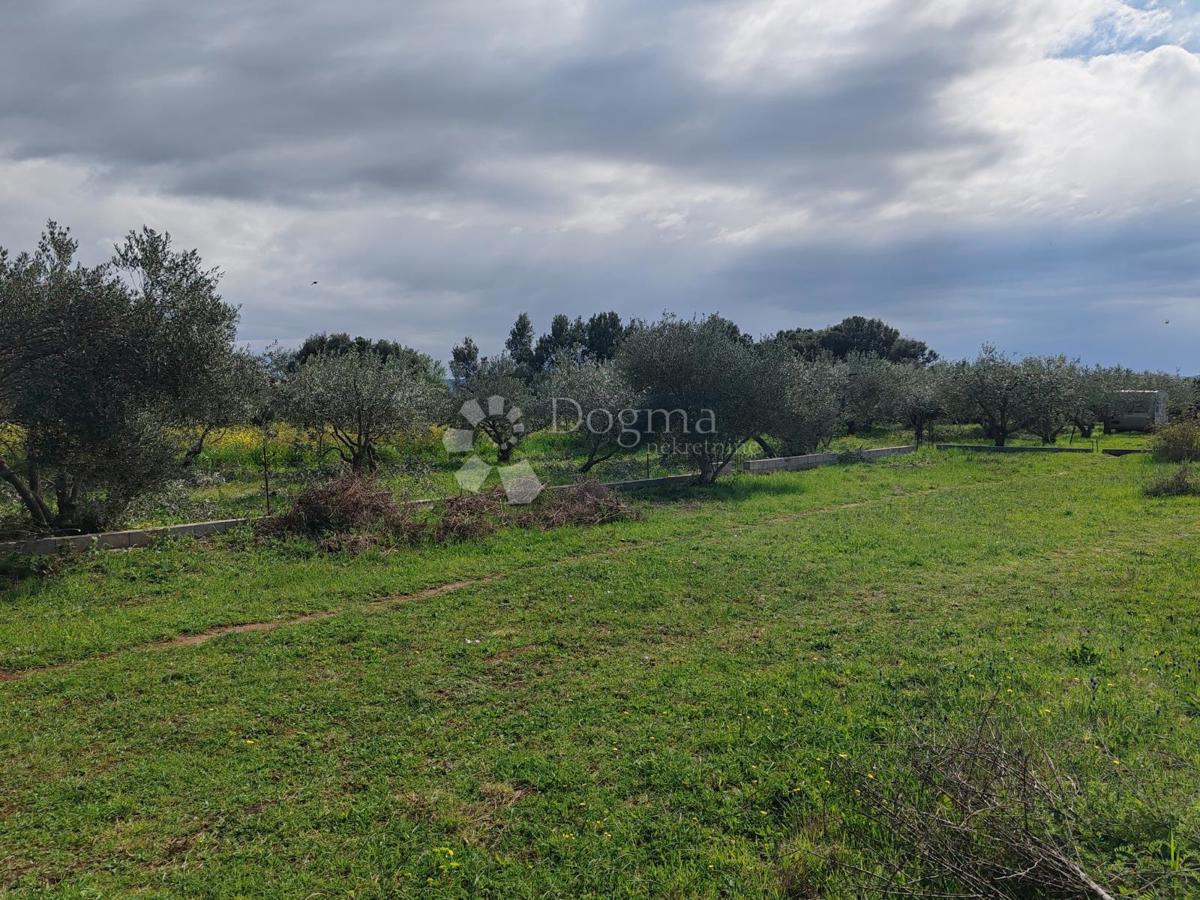 Terreno edificabile Sukošan 1062 m2
