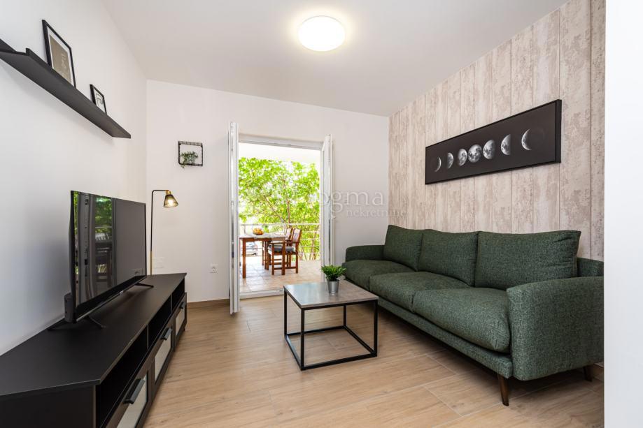 Casa Rovanjska, Jasenice, 140m2