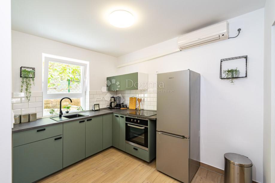 Casa Rovanjska, Jasenice, 140m2