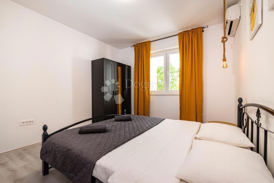 Casa Rovanjska, Jasenice, 140m2