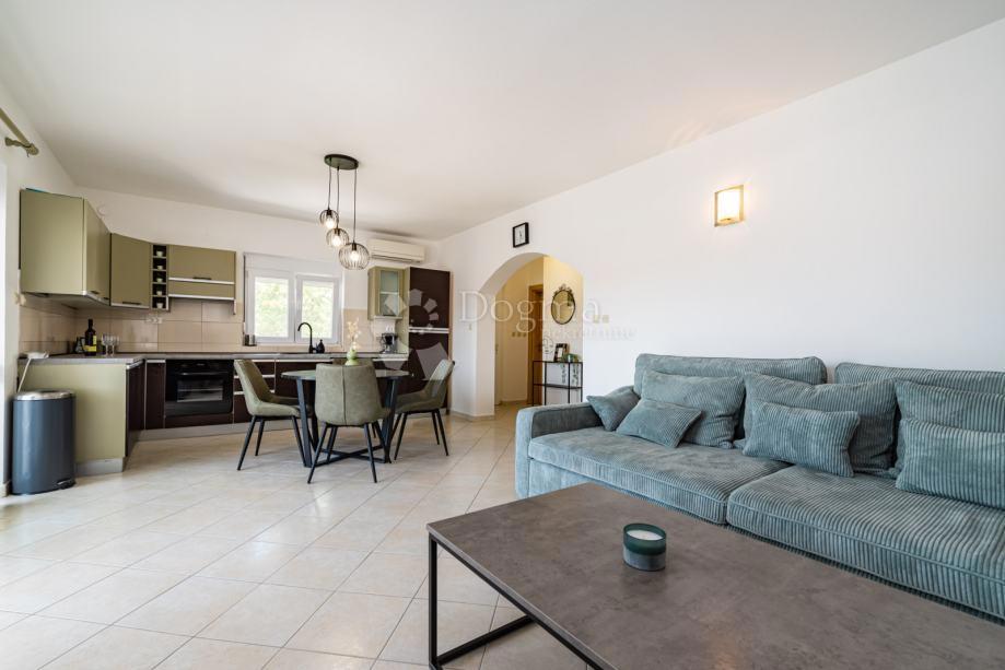 Casa Rovanjska, Jasenice, 140m2