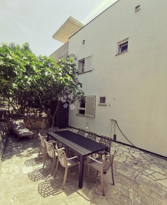 Casa Rovanjska, Jasenice, 140m2