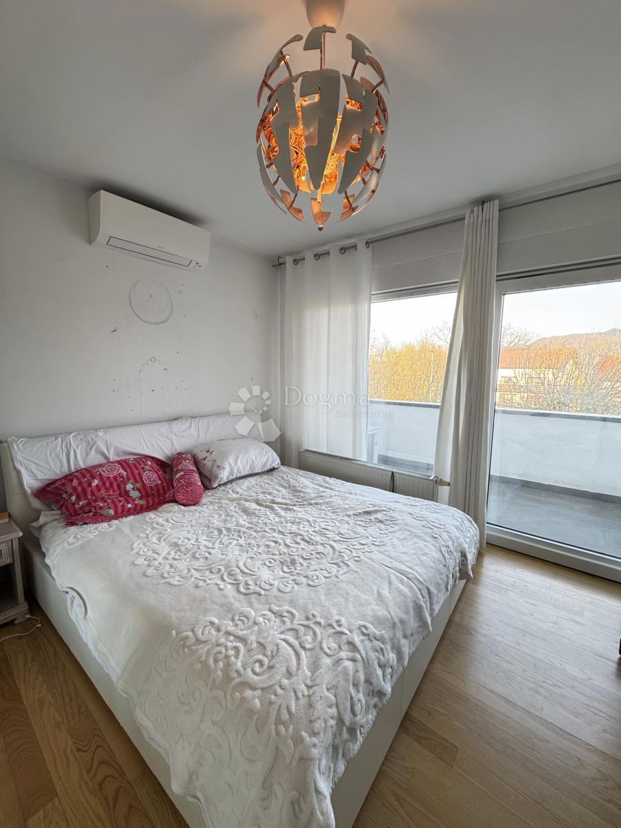 Casa Sjever, Zaprešić, 218,77m2