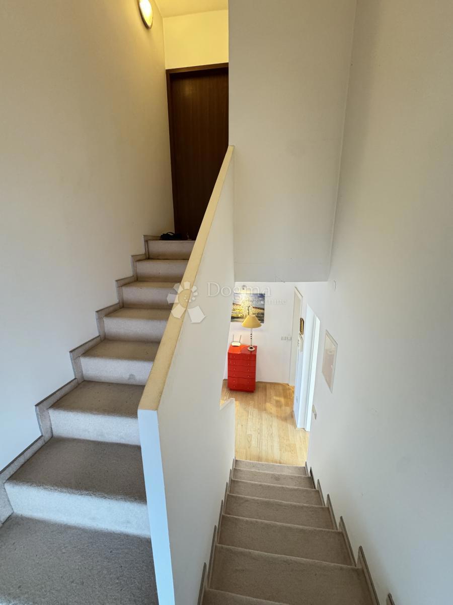 Casa Sjever, Zaprešić, 218,77m2