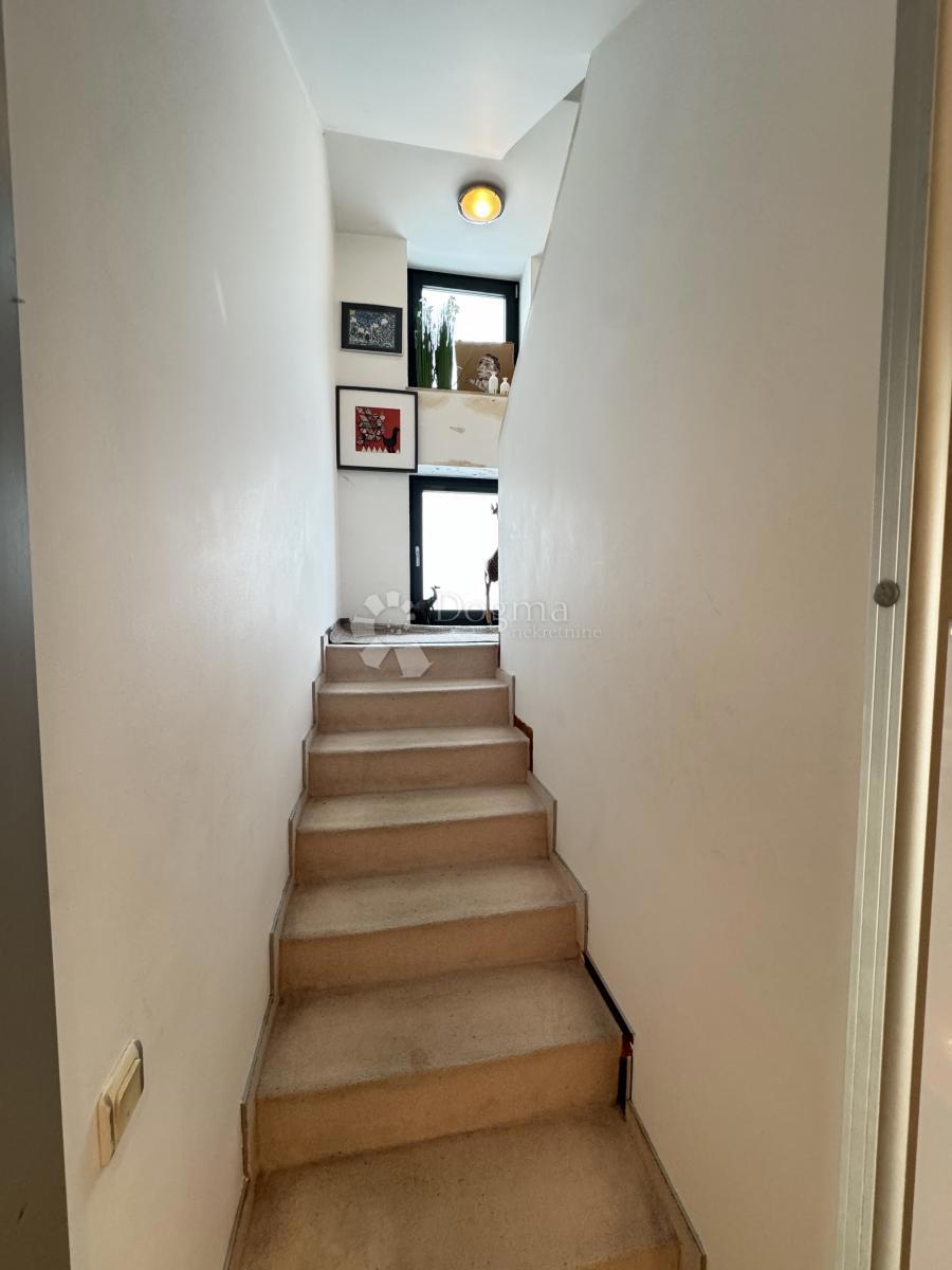 Casa Sjever, Zaprešić, 218,77m2