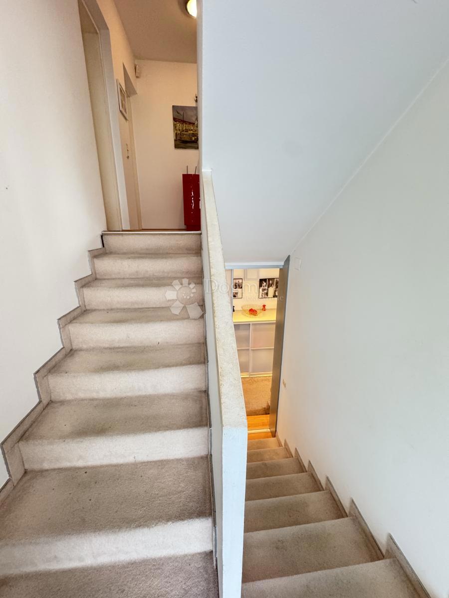 Casa Sjever, Zaprešić, 218,77m2