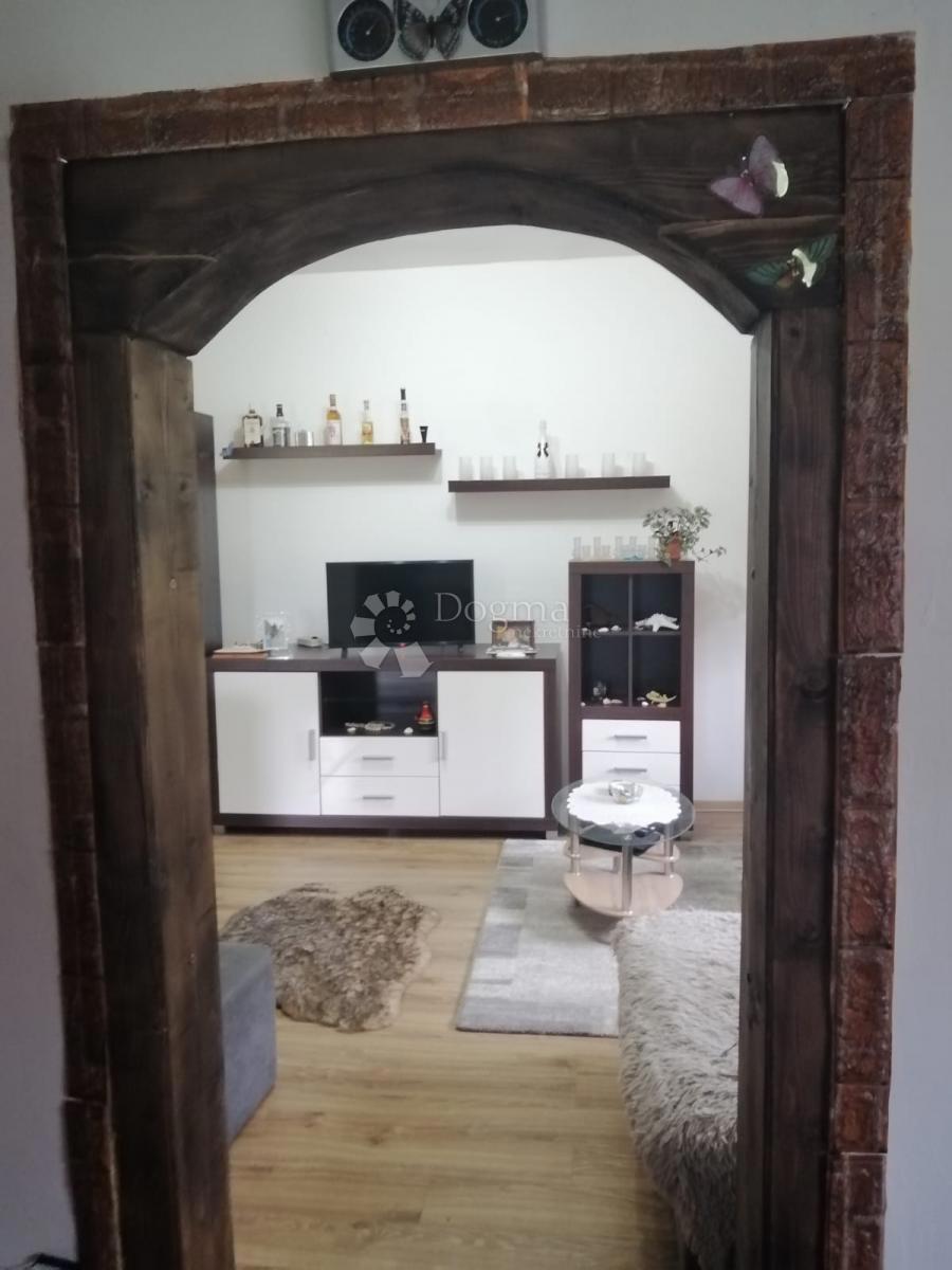 Casa Jošan, Udbina, 64m2