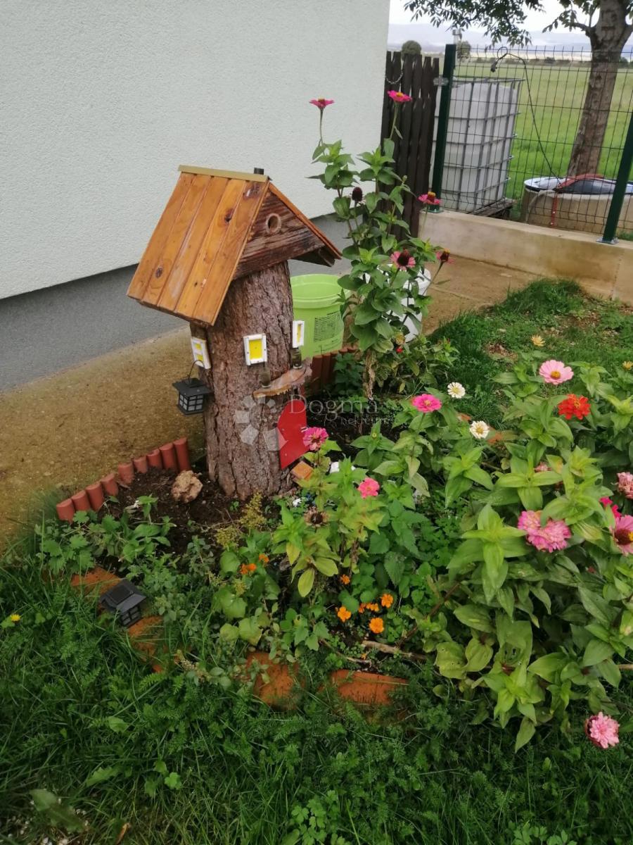 Casa Jošan, Udbina, 64m2