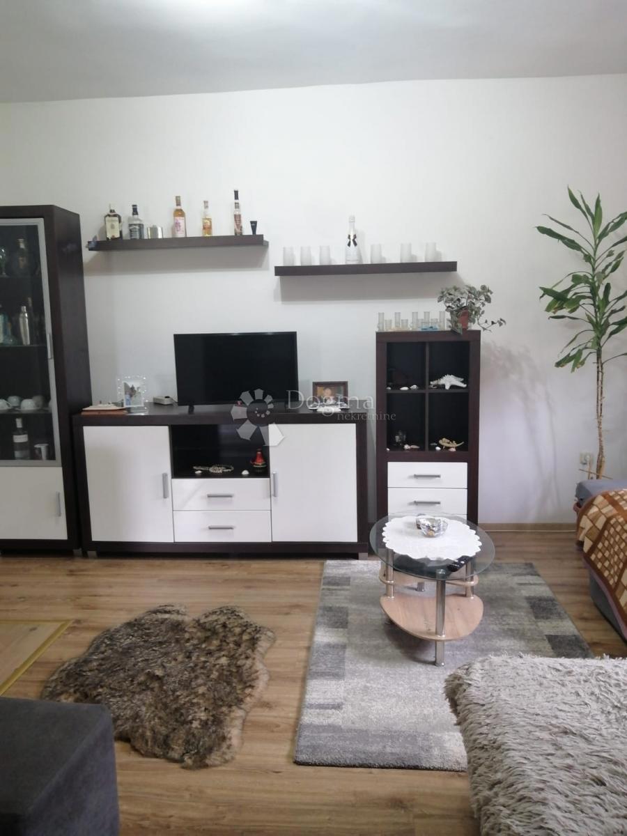 Casa Jošan, Udbina, 64m2