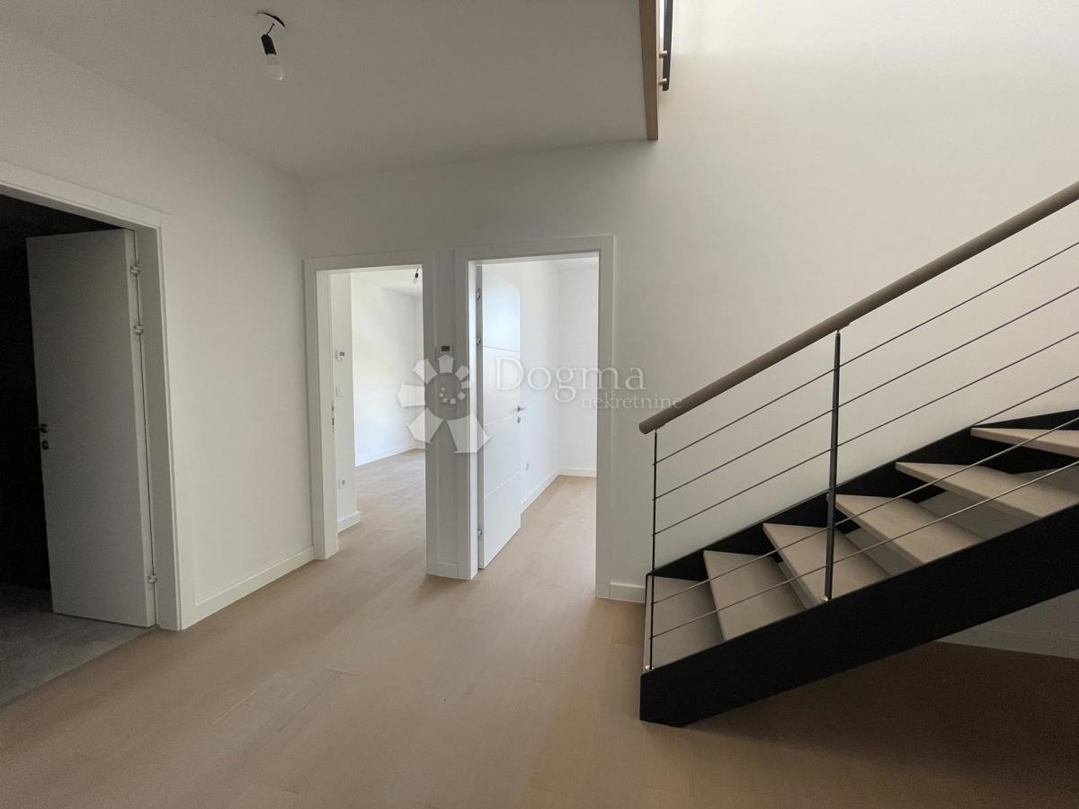 Allogio Centar, Velika Gorica, 160m2