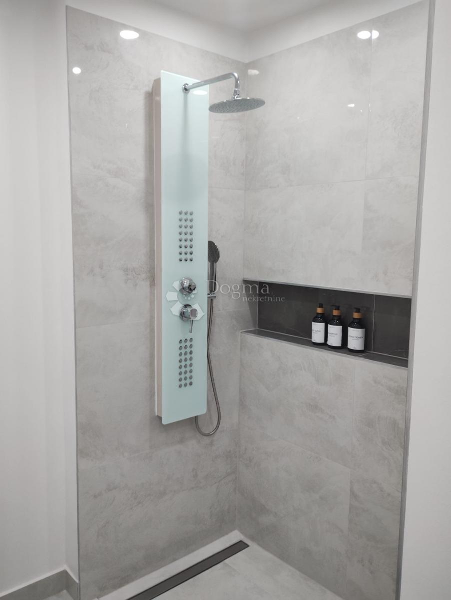 Allogio Privlaka, 84m2