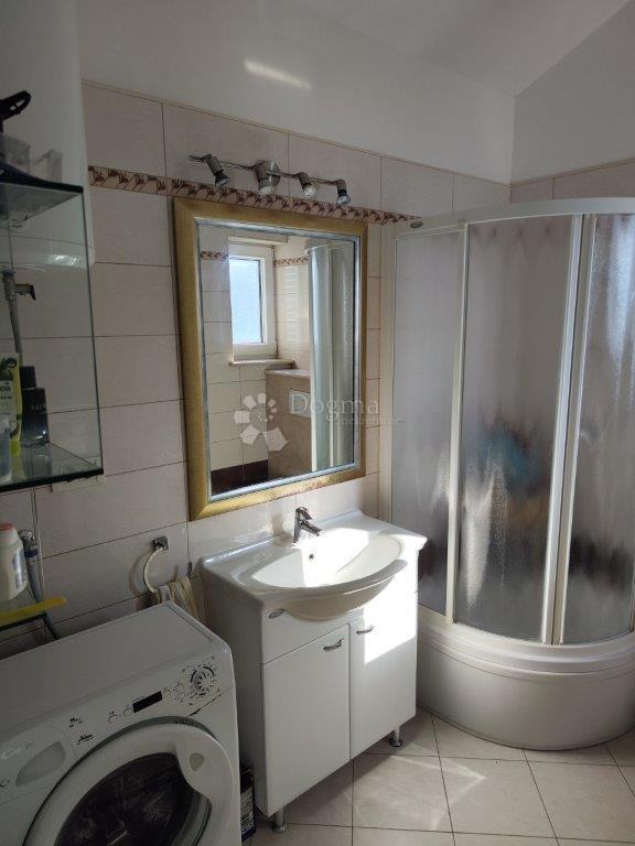 Casa Rogoznica, 280m2