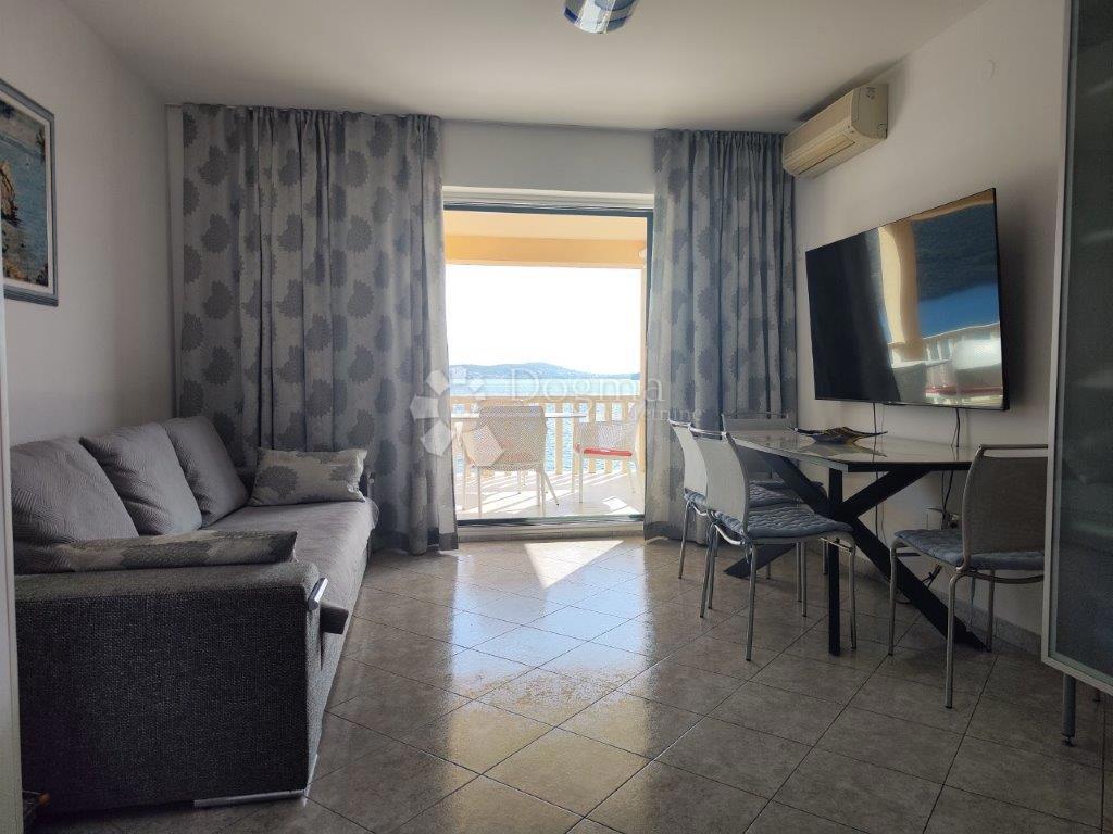 Casa Rogoznica, 280m2