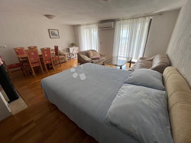 Casa Crikvenica, 309m2