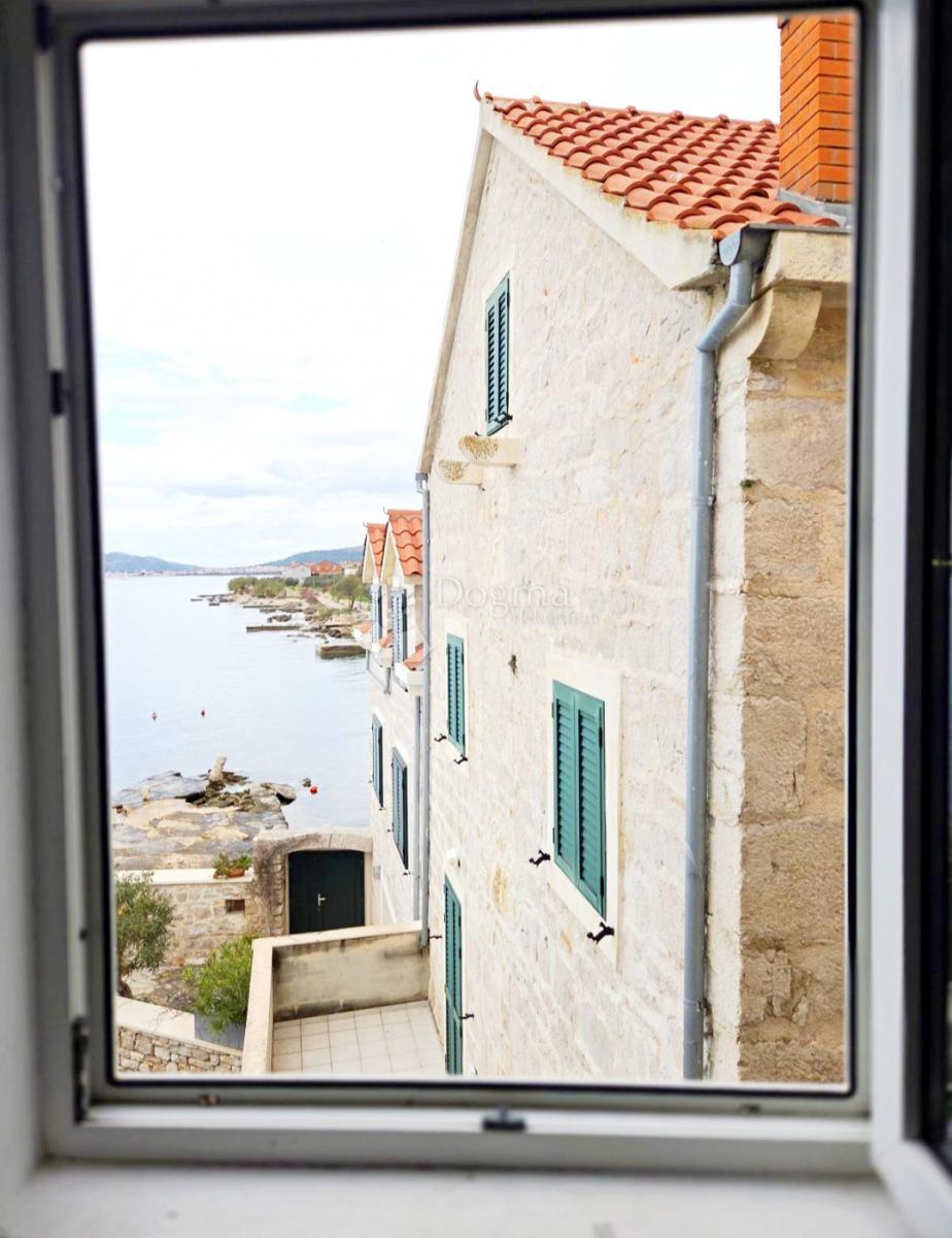 Casa Prvić Šepurine, Vodice, 175m2