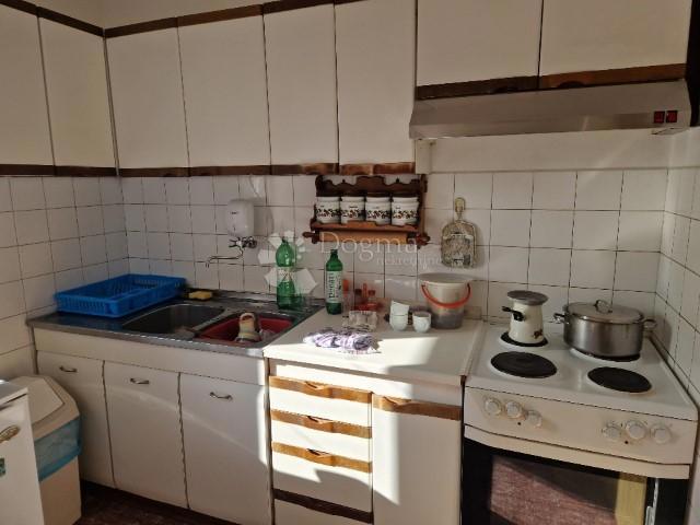 Casa Dražice, Jelenje, 260m2