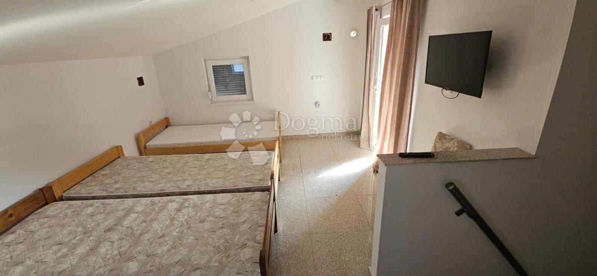 Casa Peruški, Marčana, 80m2