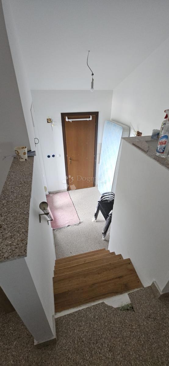 Casa Peruški, Marčana, 80m2