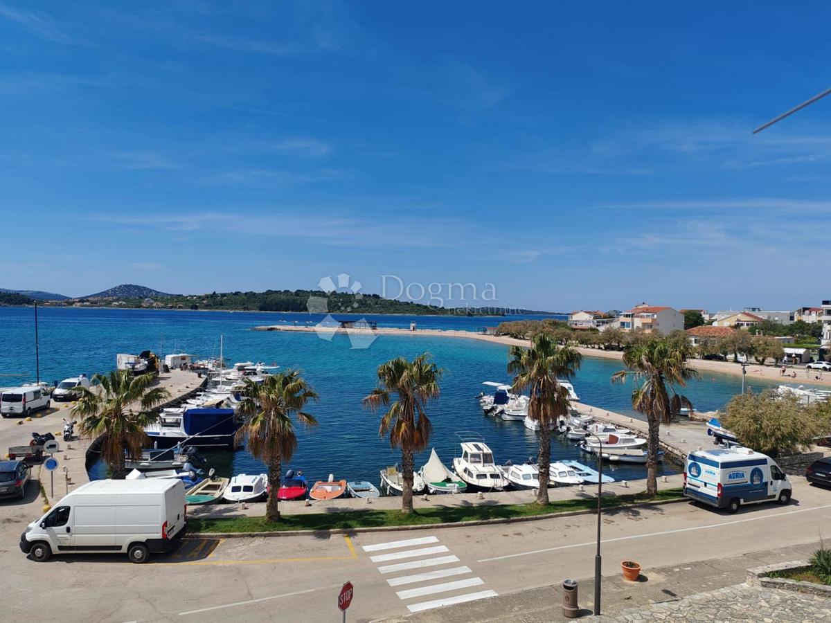 Locale commerciale Srima, Vodice, 330m2