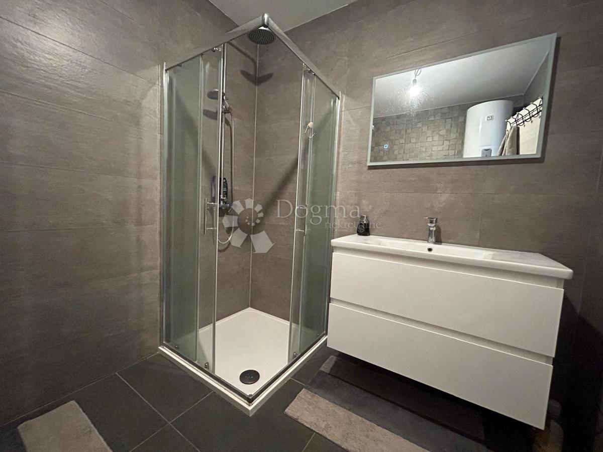 Allogio Kaštanjer, Pula, 119m2