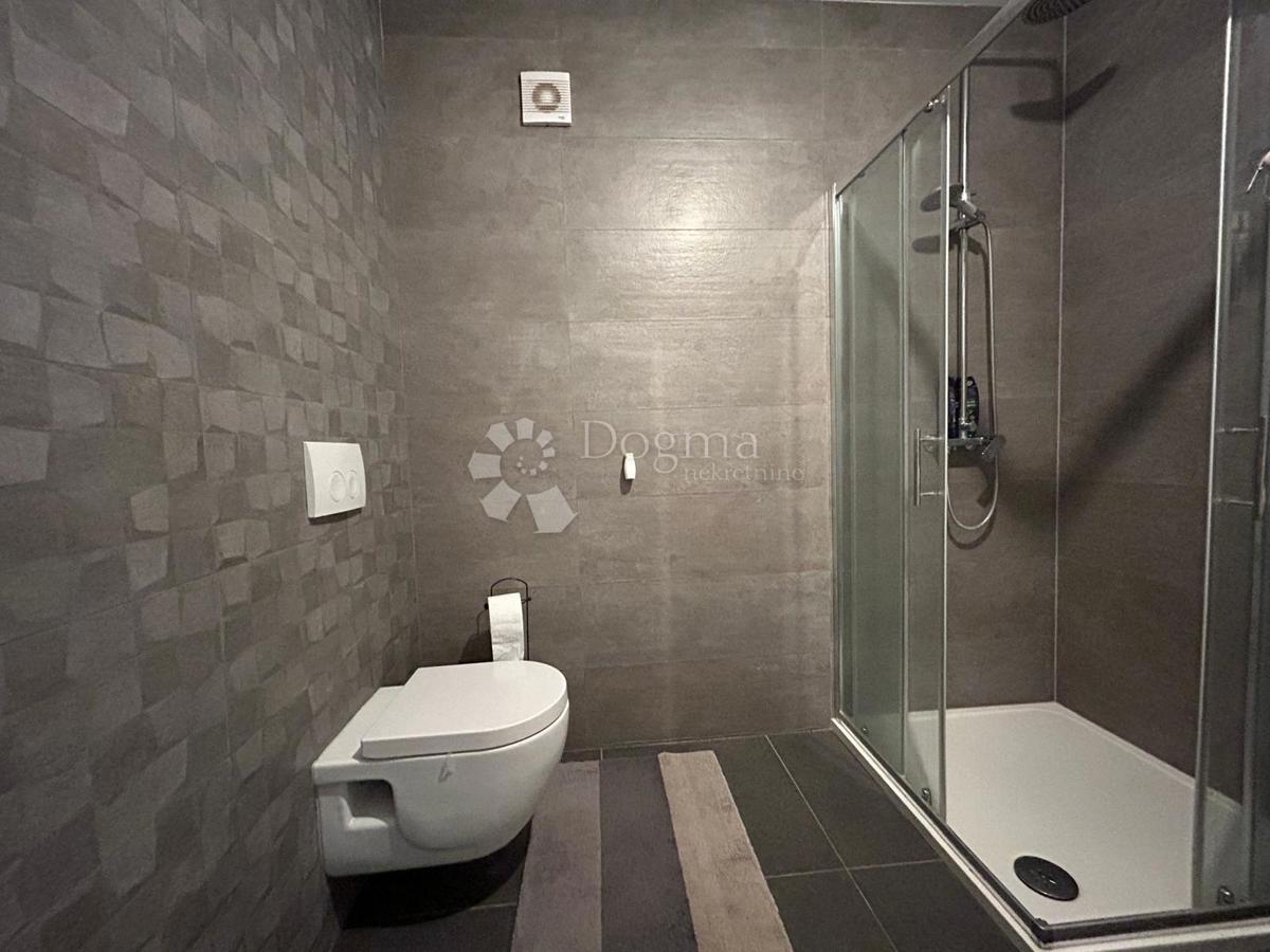 Allogio Kaštanjer, Pula, 119m2