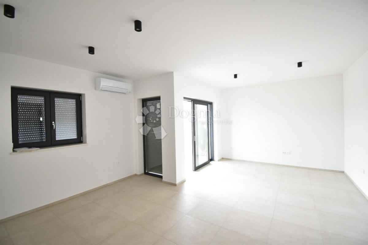 Allogio Štinjan, Pula, 73m2