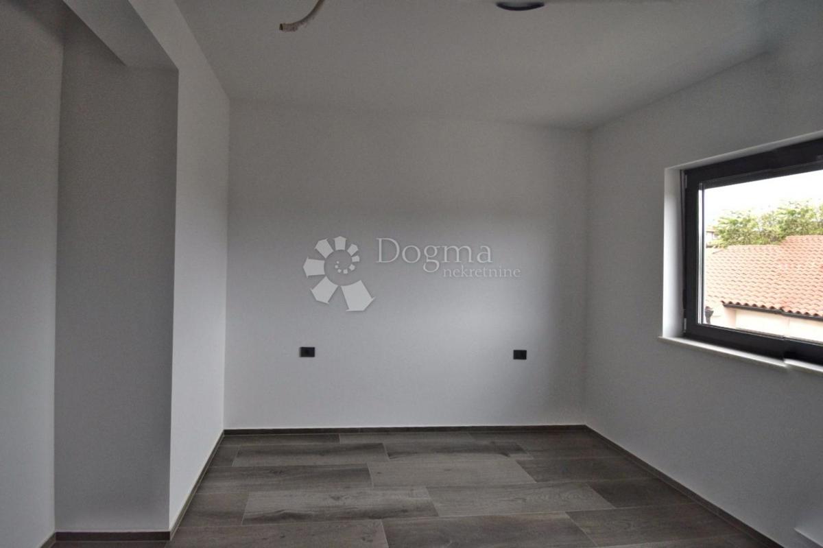 Allogio Štinjan, Pula, 73m2