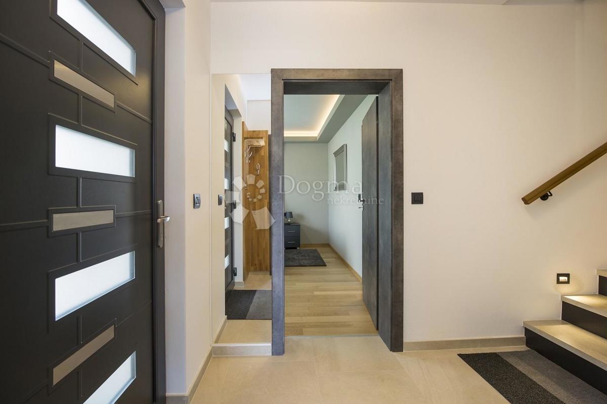 Casa Poreč, 320m2