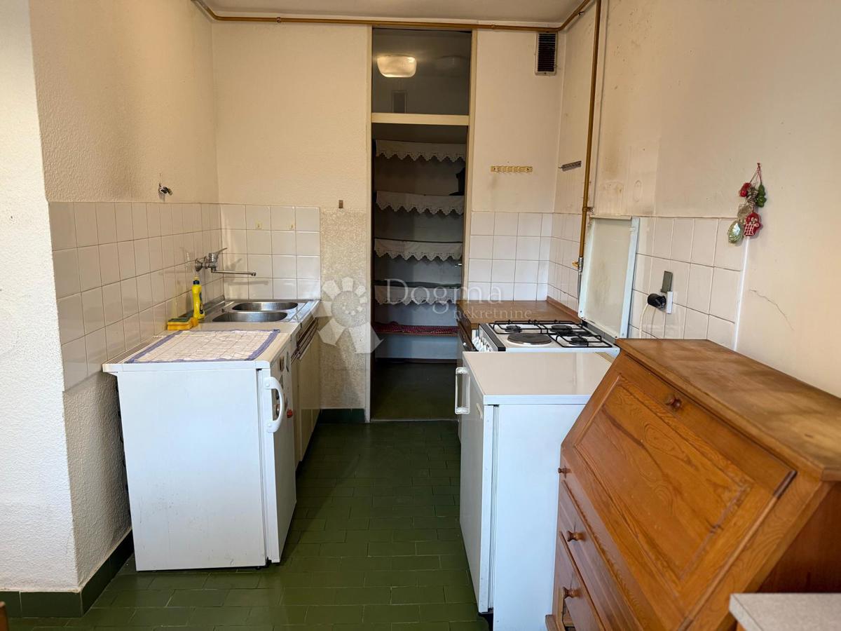 Allogio Centar, Varaždin, 76,75m2