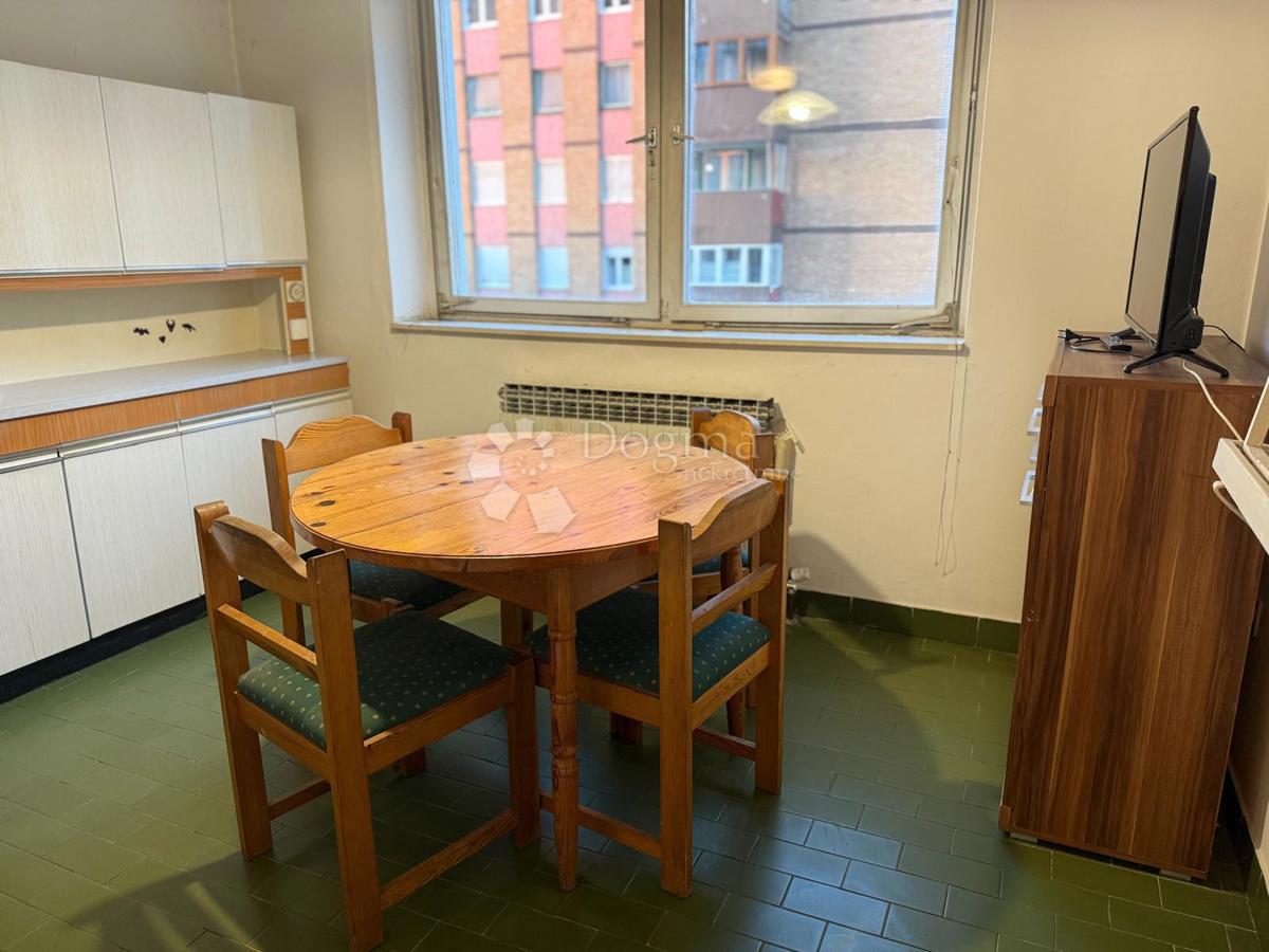 Allogio Centar, Varaždin, 76,75m2