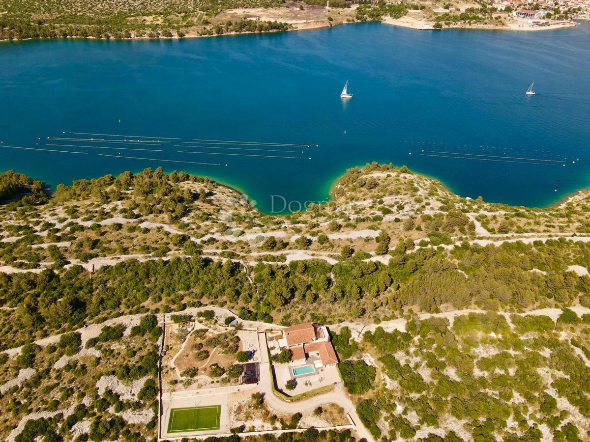 Terreno agricolo Grad, Šibenik, 20.394m2