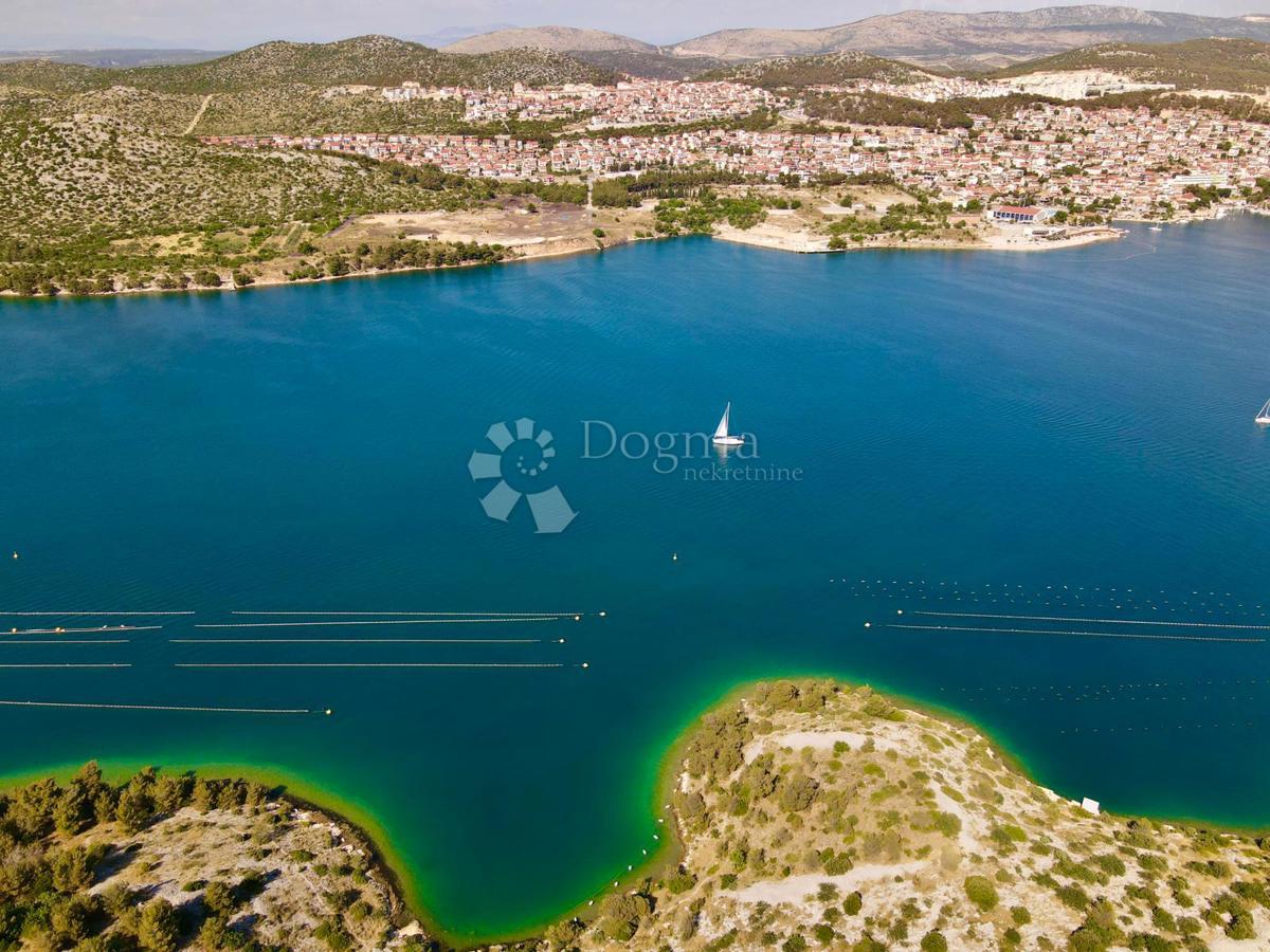 Terreno agricolo Grad, Šibenik, 20.394m2