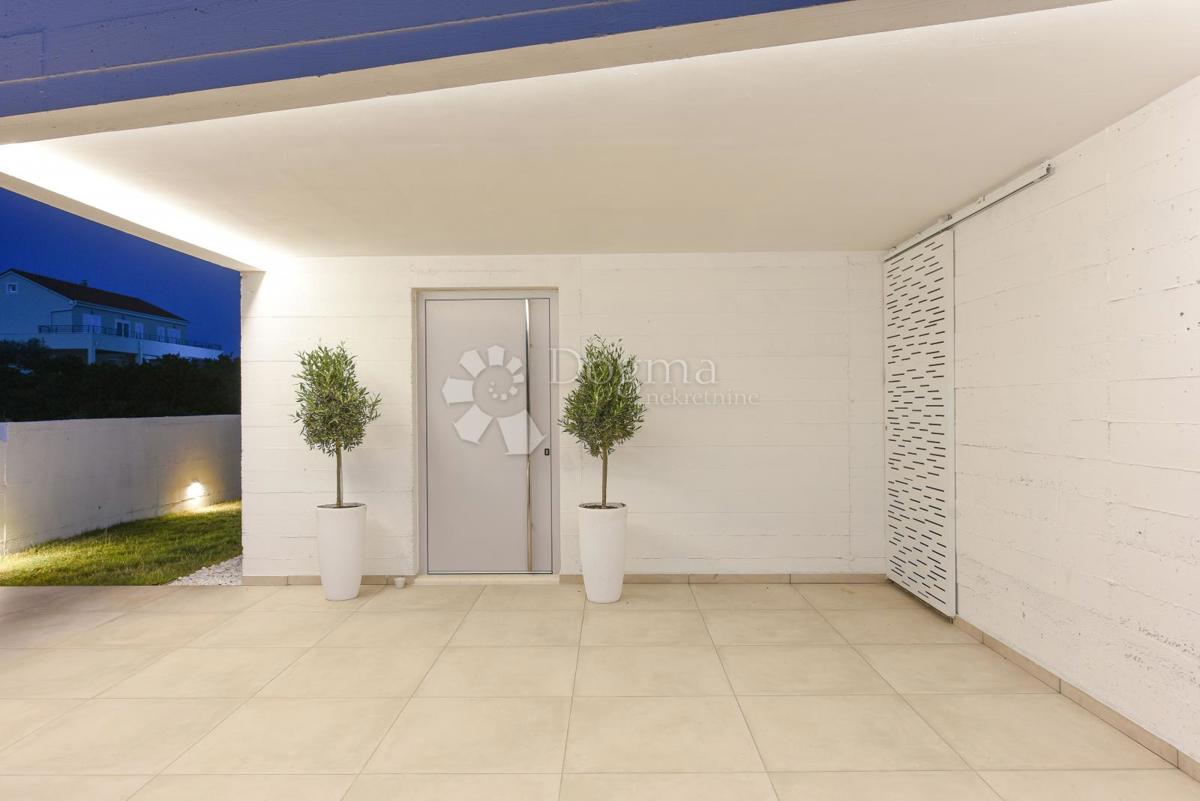 Casa Debeljak, Sukošan, 220m2