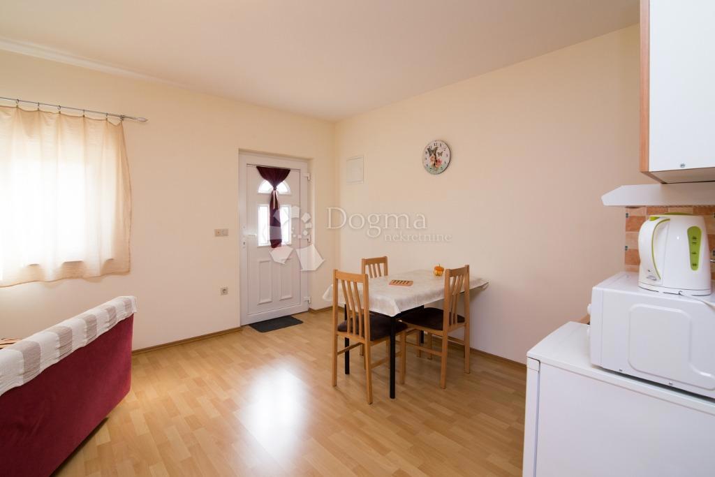 Casa Biograd na Moru, 263,78m2