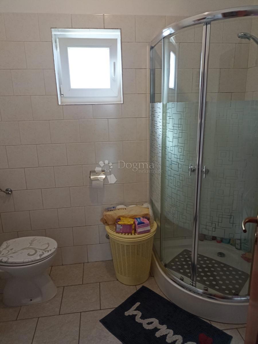 Casa Biograd na Moru, 263,78m2