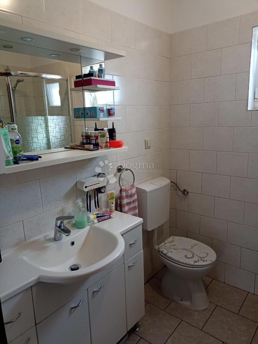 Casa Biograd na Moru, 263,78m2