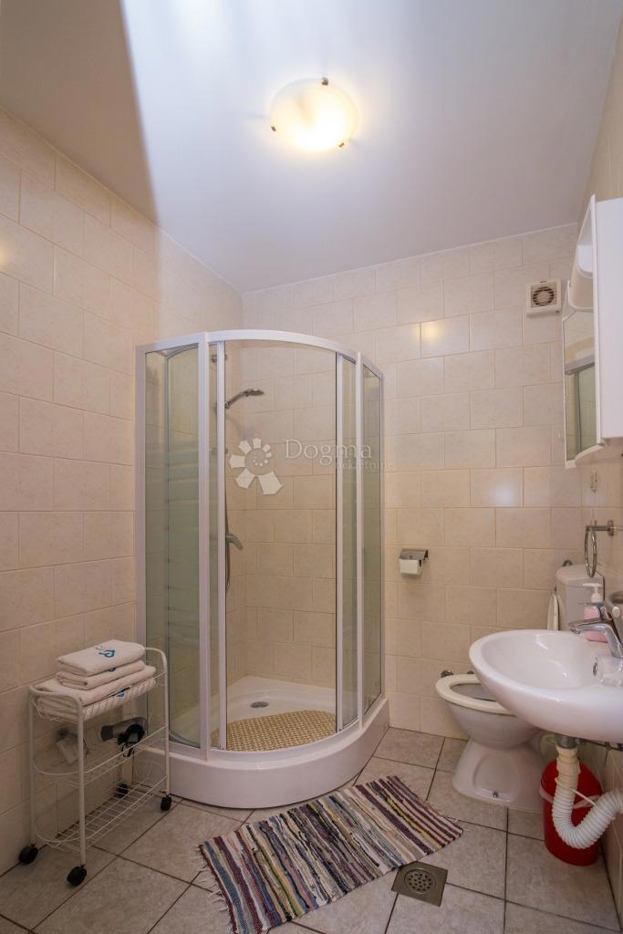 Casa Biograd na Moru, 263,78m2