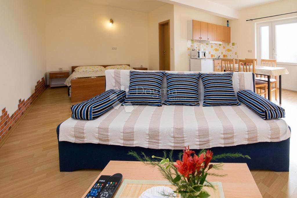 Casa Biograd na Moru, 263,78m2