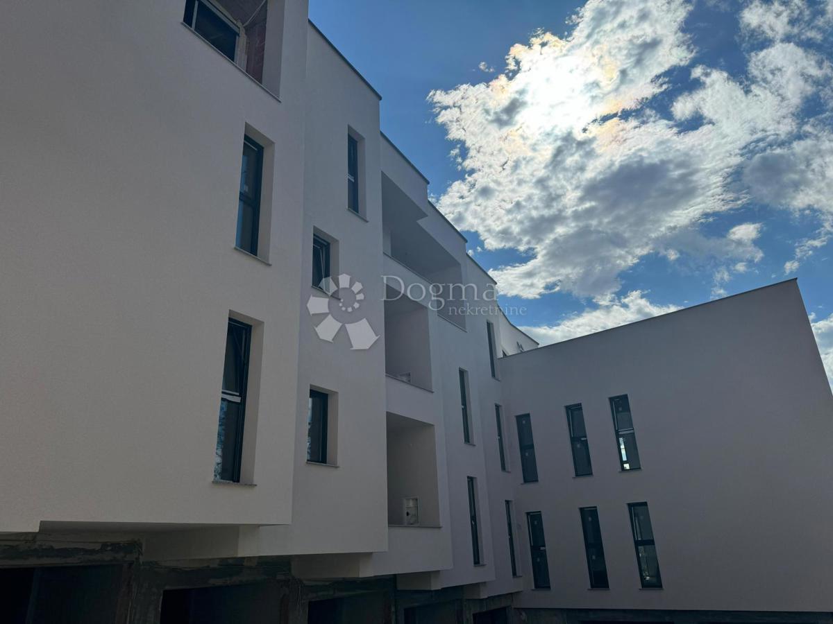 Allogio Šestine, Podsljeme, 102m2