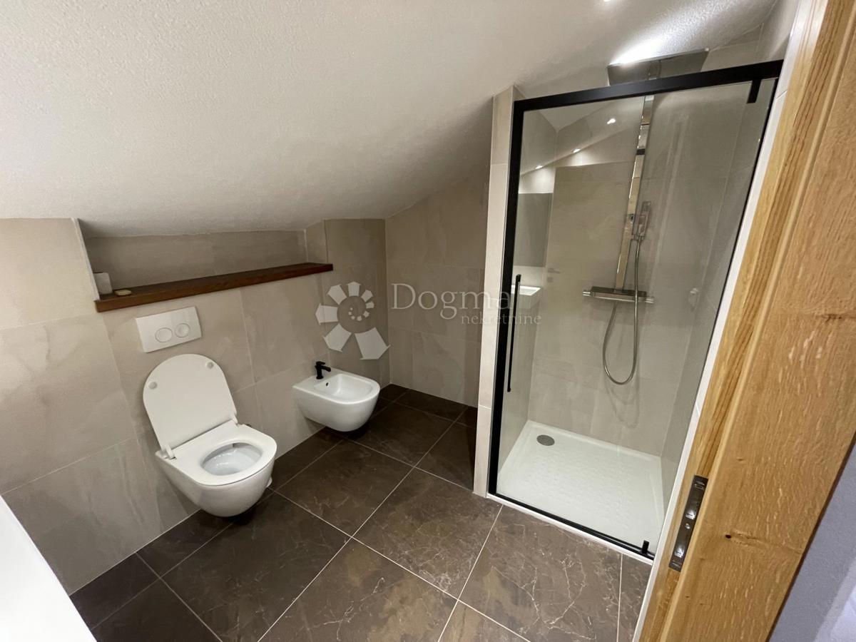 CASA ESCLUSIVA PRIMA FILA SUL MARE - MURTER, BETINA