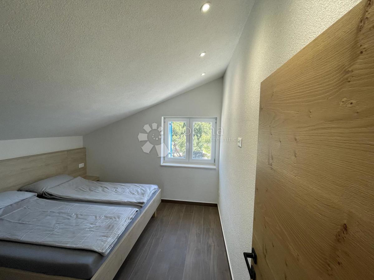 CASA ESCLUSIVA PRIMA FILA SUL MARE - MURTER, BETINA