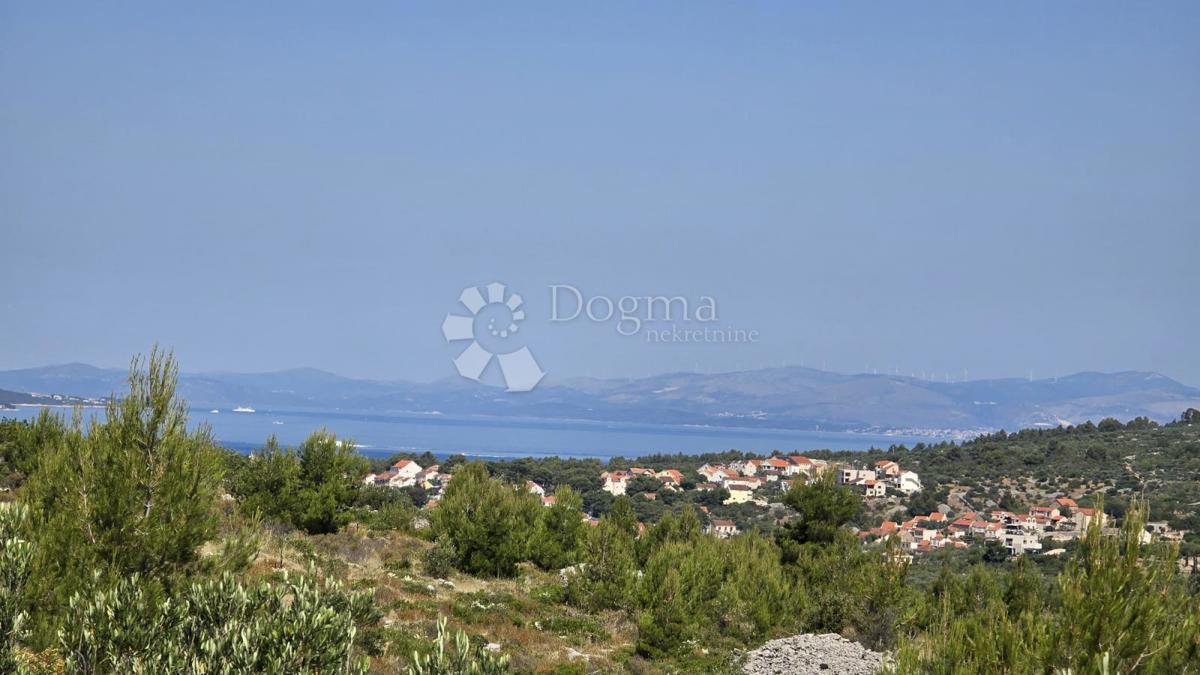 Terreno agricolo Milna, 7.487m2