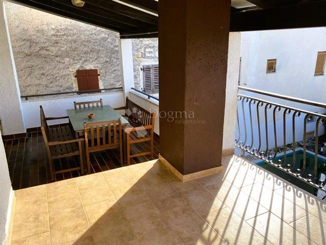 Casa Perini, Sveti Lovreč, 327,30m2