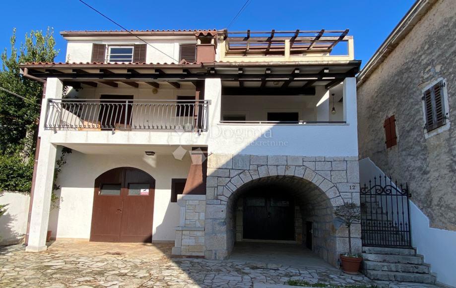 Casa Perini, Sveti Lovreč, 327,30m2