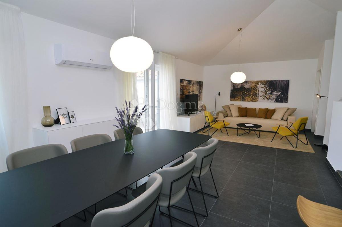 LOVRAN – Appartamento Esclusivo a 50 Metri dal Mare