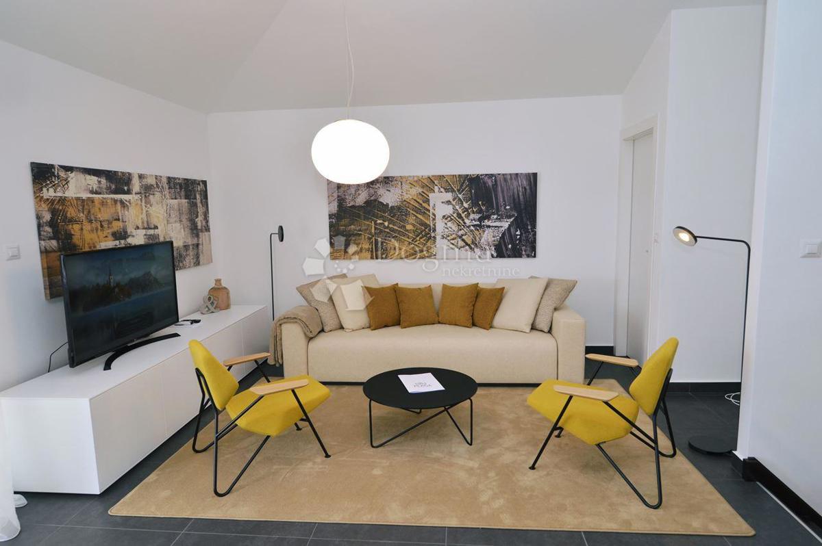 LOVRAN – Appartamento Esclusivo a 50 Metri dal Mare