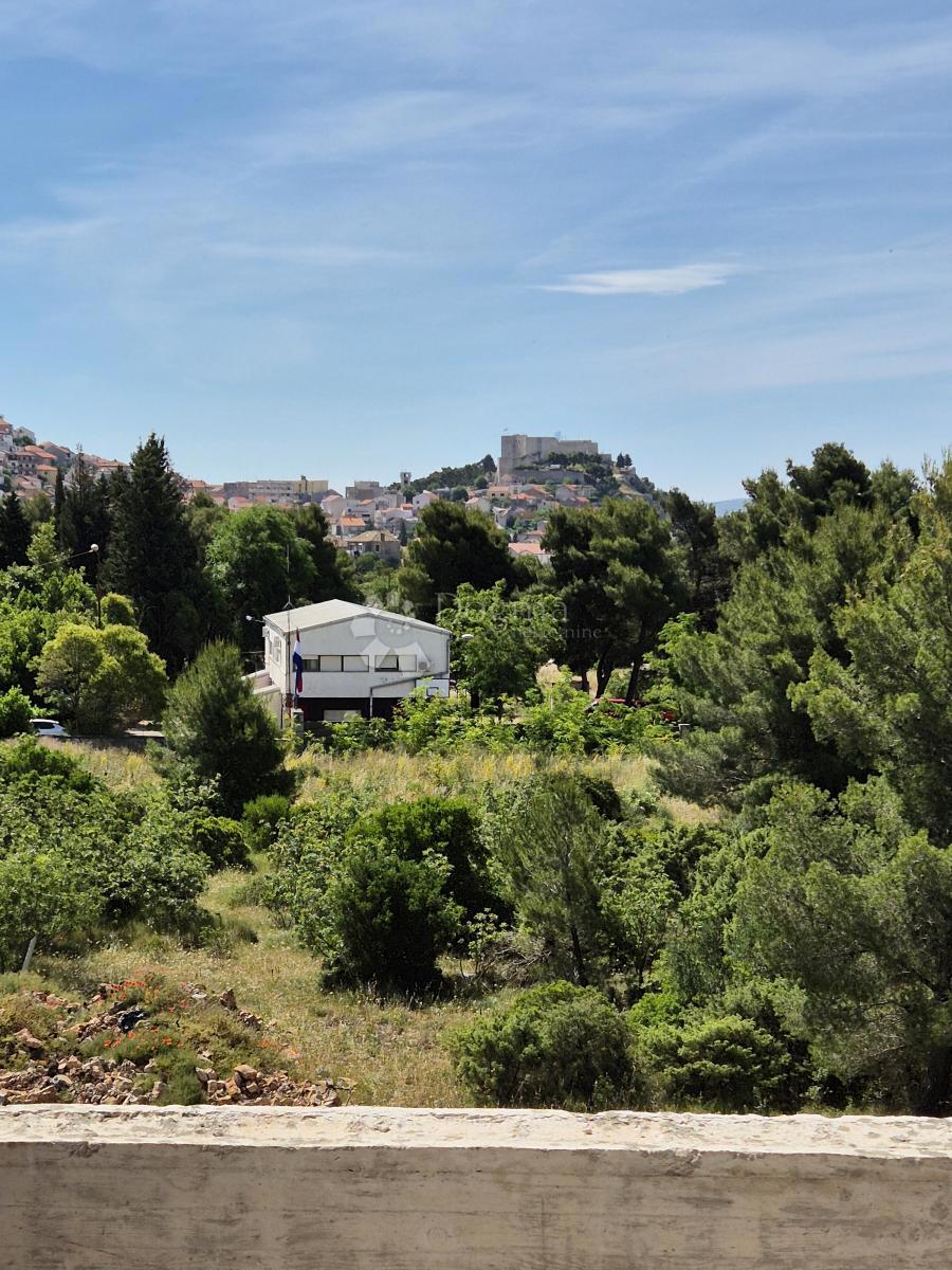 Allogio Crnica, Šibenik, 62m2