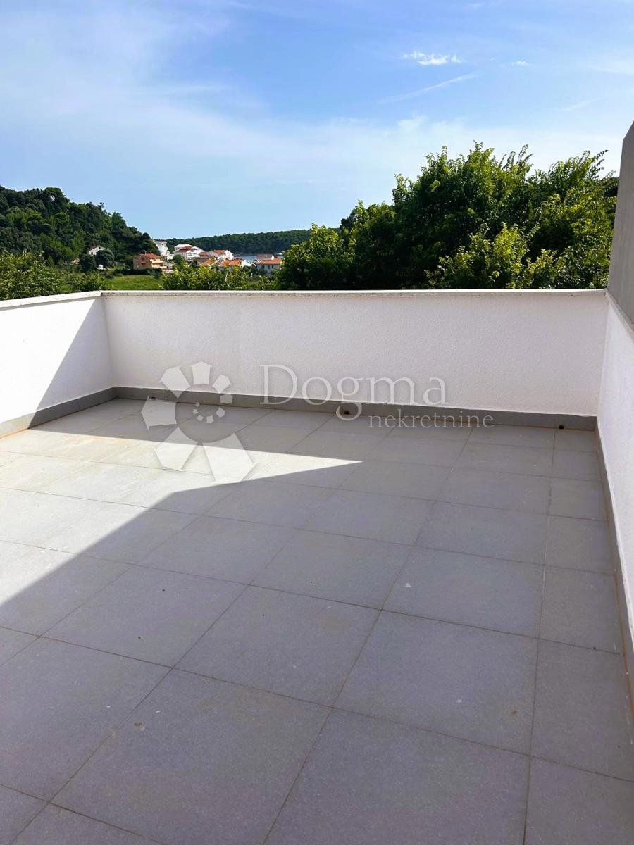 Allogio Mundanije, Rab, 75,25m2